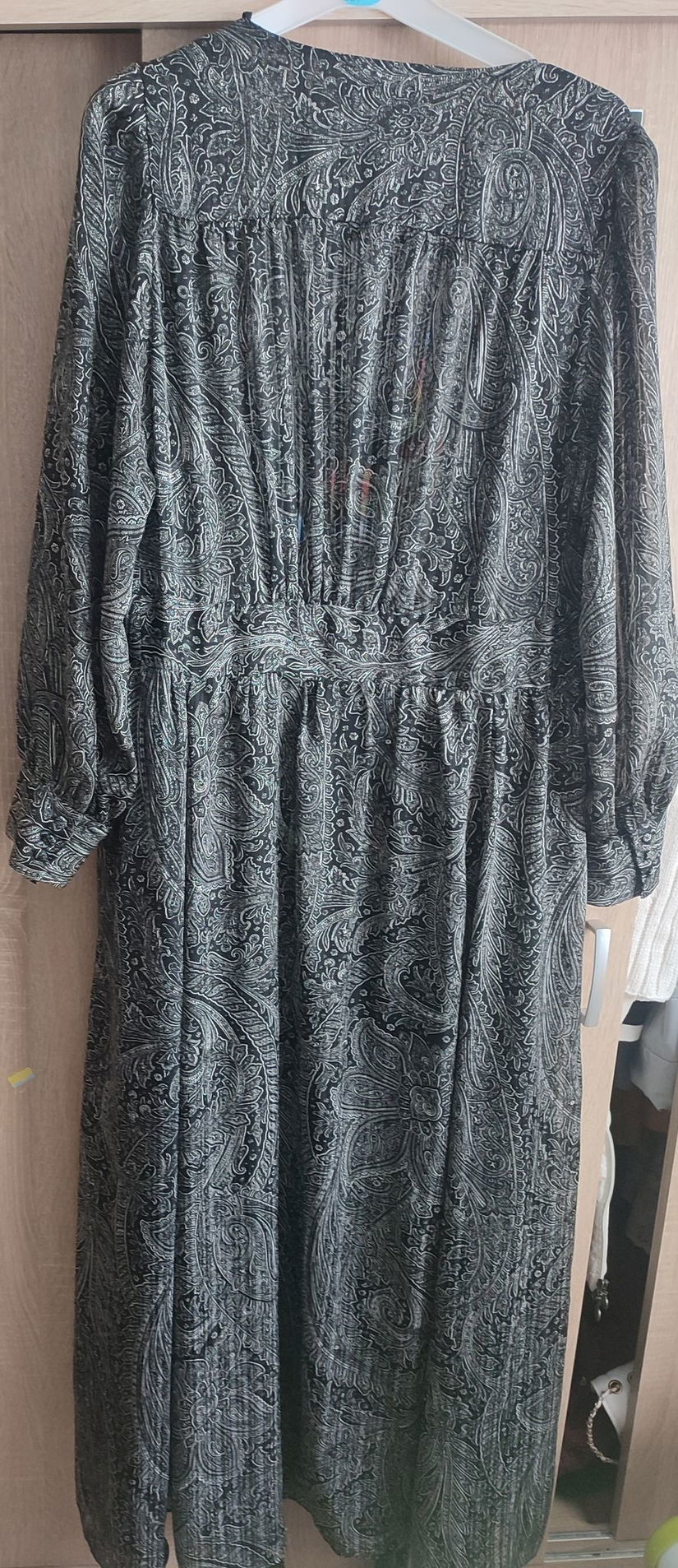 Rochie subțire din voal cu mânecă lungă Zara