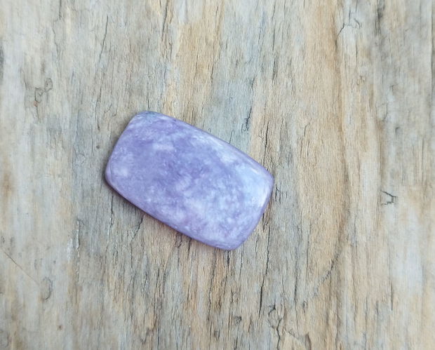Cacochon charoite, 26x17 mm