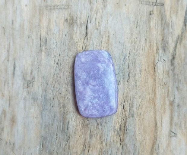 Cacochon charoite, 26x17 mm