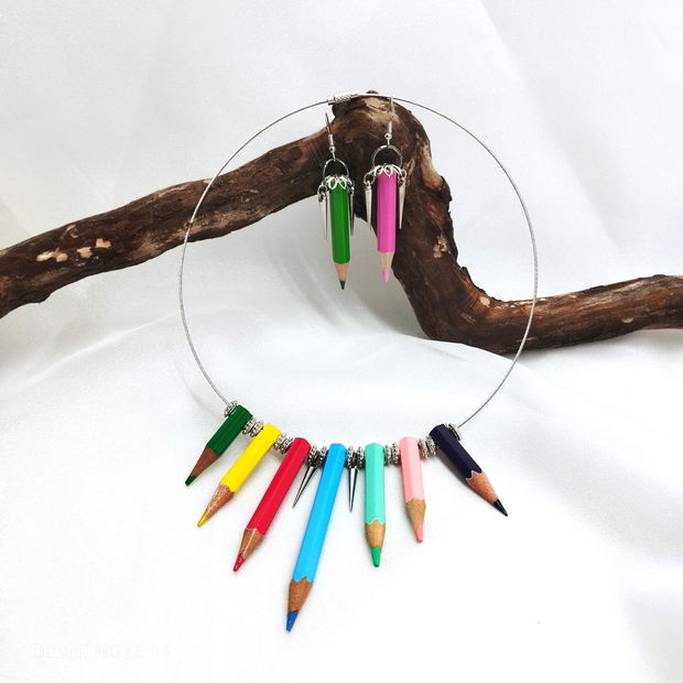 set bijuterii handmade din creioane colorate 00483