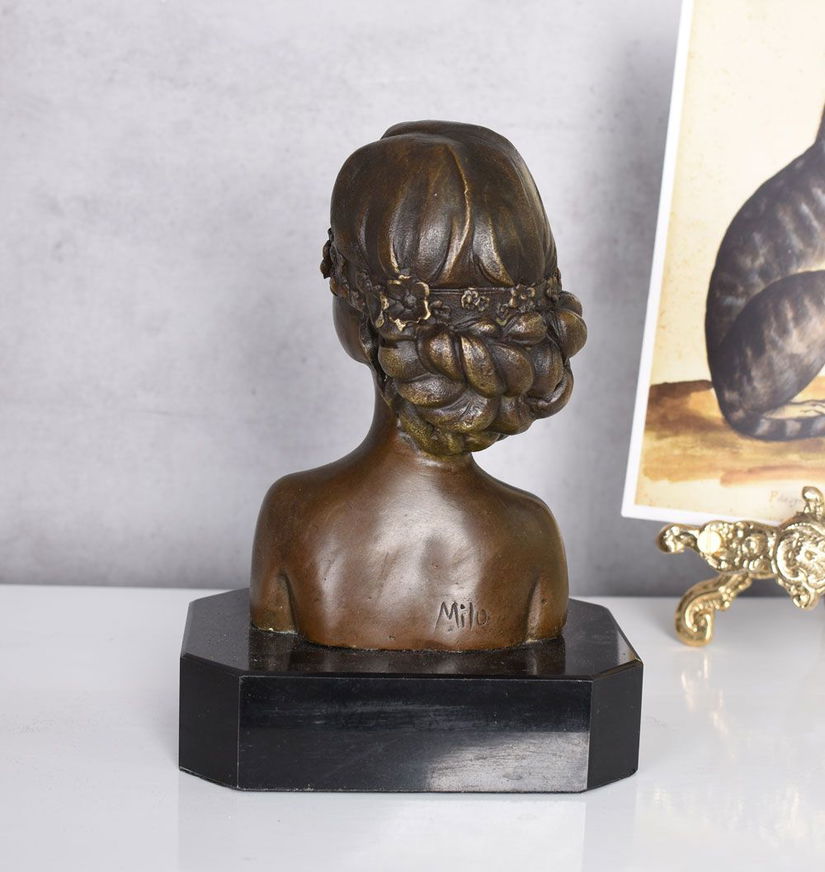 Bust femeie Art Nouveau