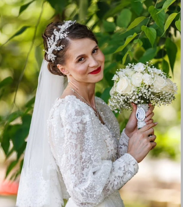 Amalya- Diadema mireasa, Accesoriu de păr cu cristale și pietricele