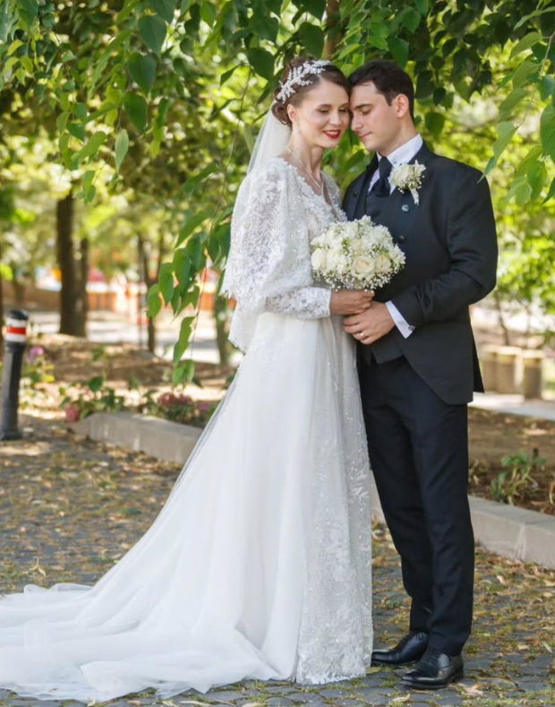 Amalya- Diadema mireasa, Accesoriu de păr cu cristale și pietricele