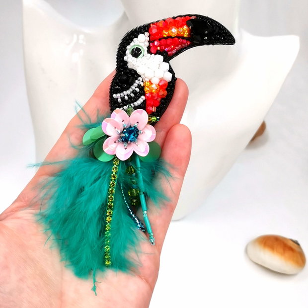 Broșă Tucan - Tucanul Fermecat
