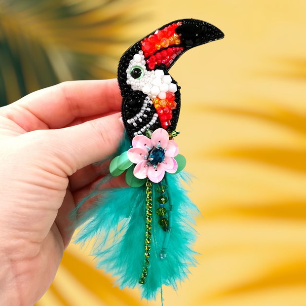 Broșă Tucan - Tucanul Fermecat