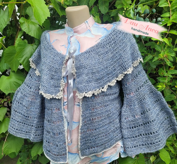 Bluza crosetata "Miss Ice"