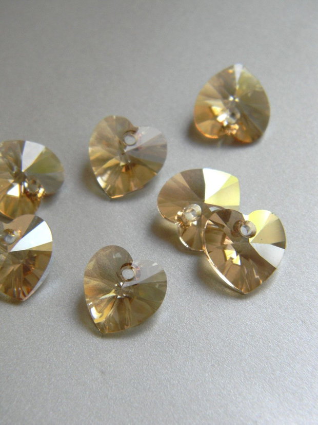 Pandantiv Swarovski - inima 10 mm - GSH