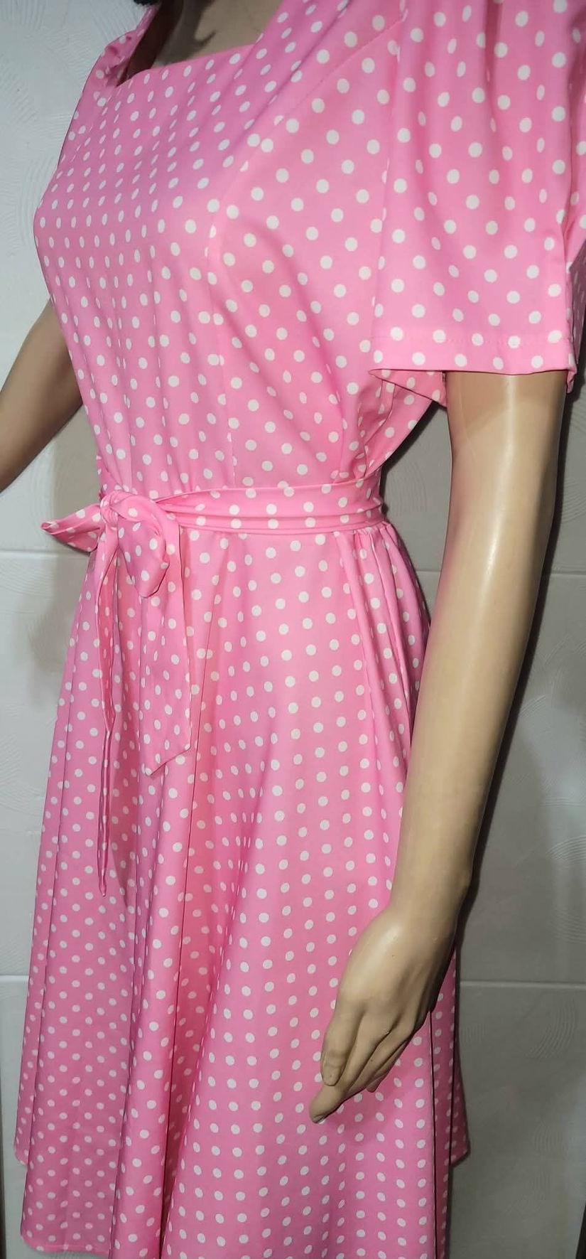 Rochie anii 50