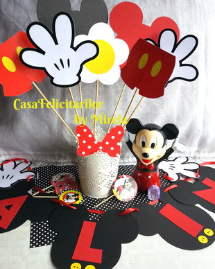 Set de decorațiuni tematice Mickey Mouse