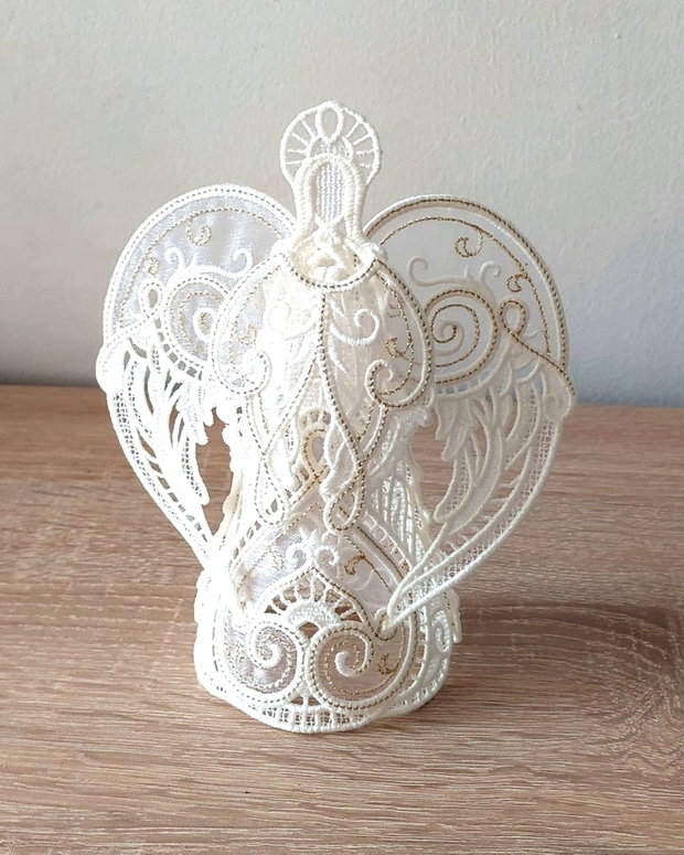 Varf de Brad Inger 3D