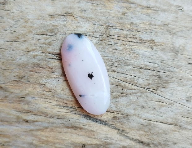 Cabochon opal roz, 32x16 mm