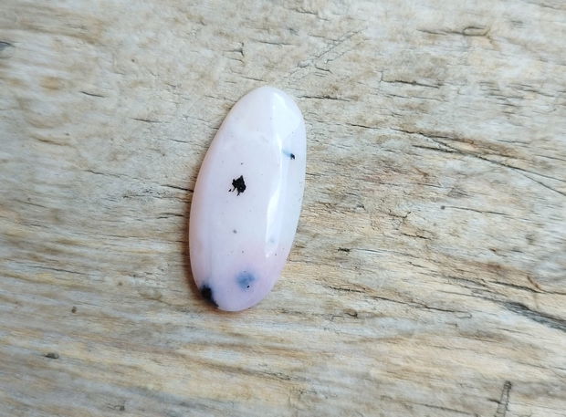 Cabochon opal roz, 32x16 mm