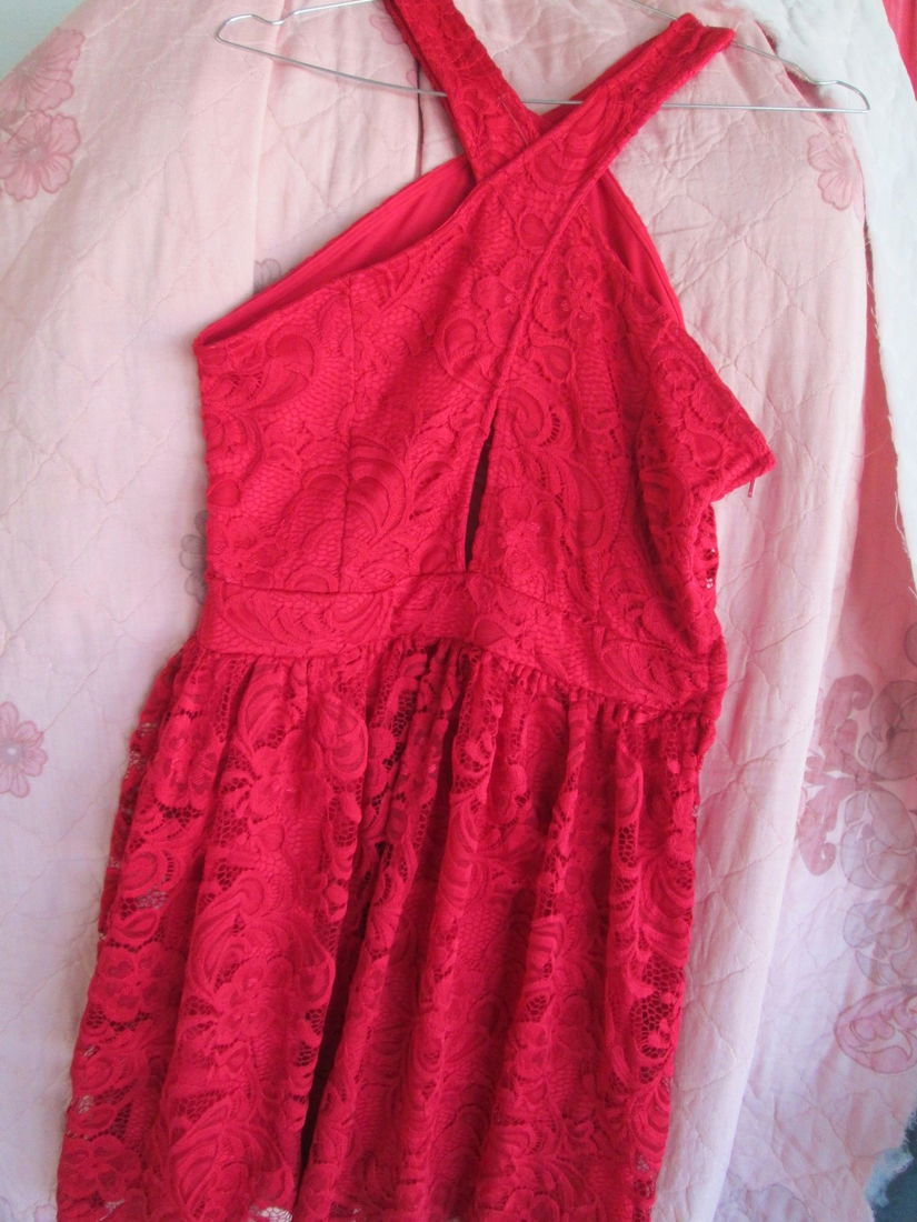 rochie eleganta dantelata H&M 40