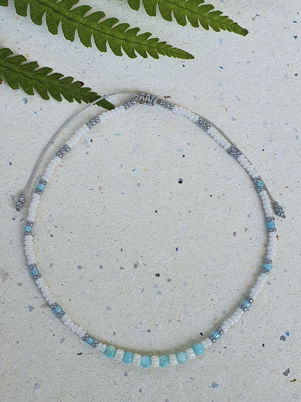 Anklet handmade cu mărgele de sidef