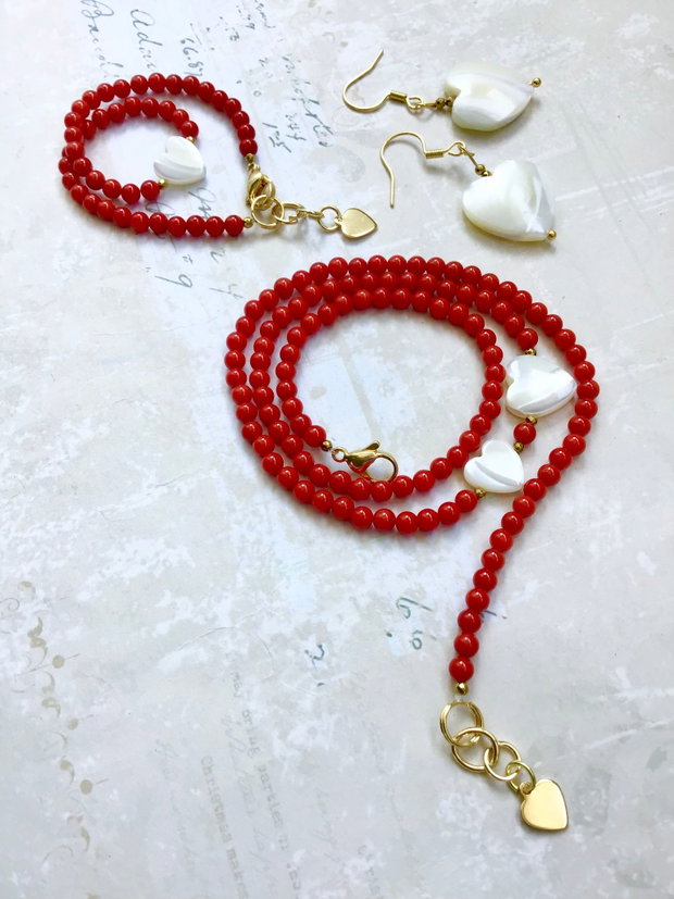 Set coral rosu & inimi sidef alb