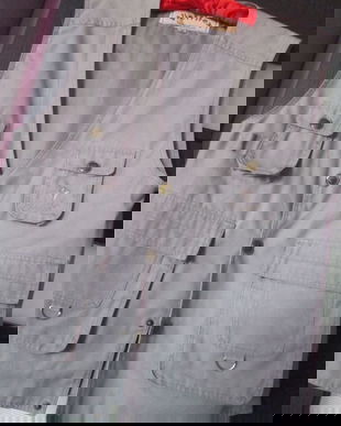 vesta  barbati impecabila M/L