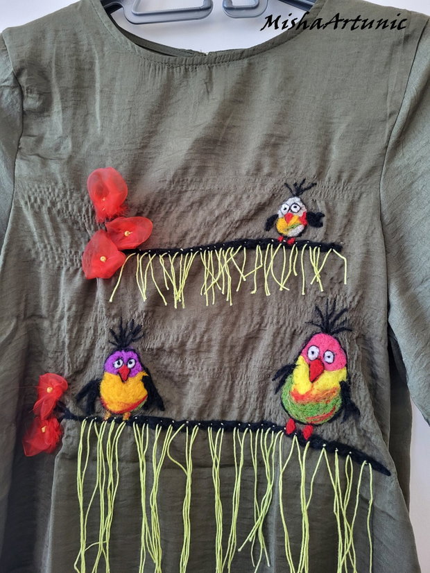 Bluza din vascoza cu pasarele impaslite
