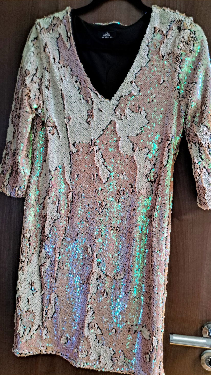 Rochie din paiete