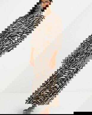 Answear.LAB rochie culoarea maro, maxi, drept