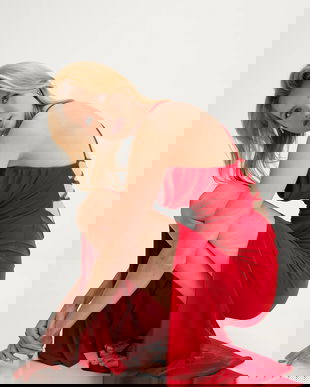 Answear Lab rochie culoarea rosu, maxi, mulata