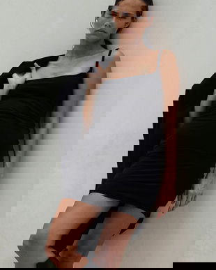 MUUV. rochie YANG culoarea negru, mini, mulată