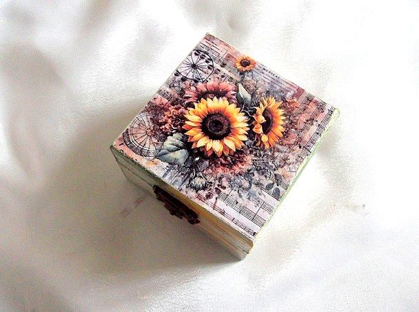 cutie lemn decorata 48114