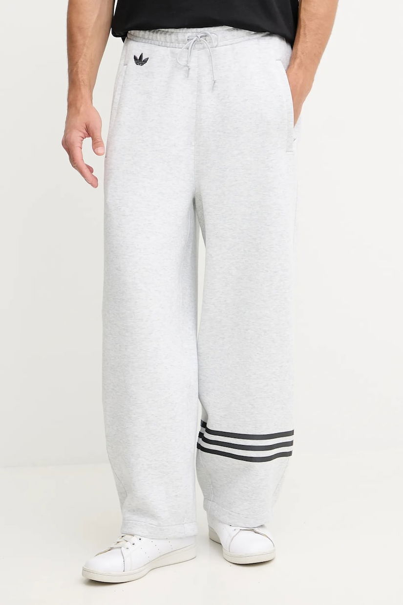 adidas Originals pantaloni de trening Neuclassics culoarea gri, cu imprimeu, JW5443