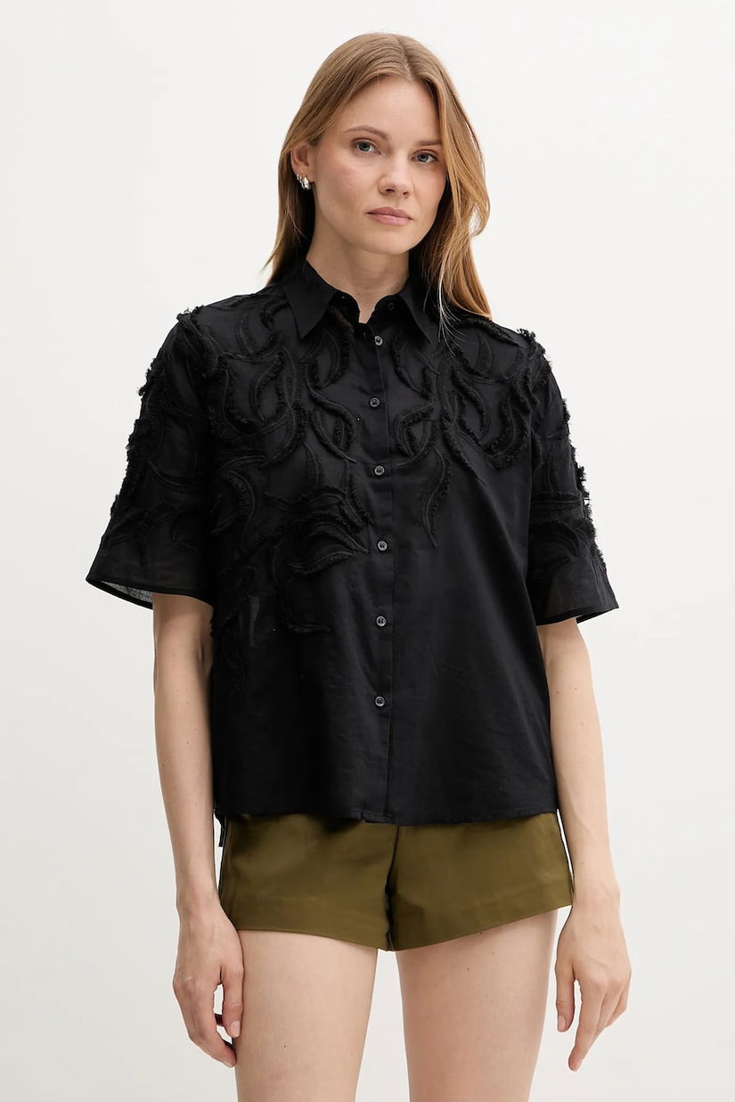 Sisley cămașă din bumbac culoarea negru, cu guler clasic, relaxed, 5KKPLQ09B