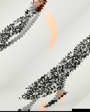 Medicine rochie culoarea negru, midi, evazati