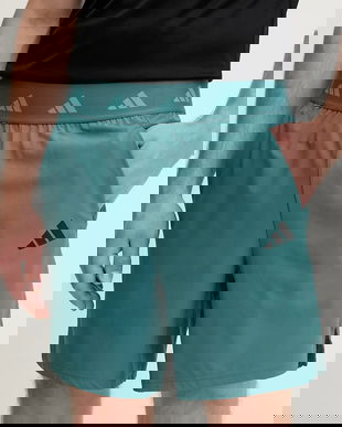 adidas Performance pantaloni scurți de antrenament GYM+ culoarea verde, JW7387