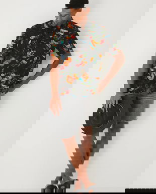 Medicine camasa culoarea negru, cu guler clasic, regular