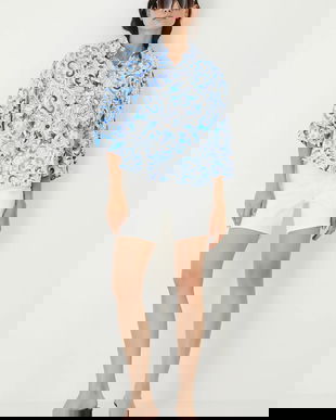 Medicine camasa culoarea alb, cu guler clasic, relaxed