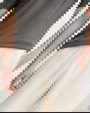 adidas Originals pantaloni scurți Essentials culoarea bej, JW1042