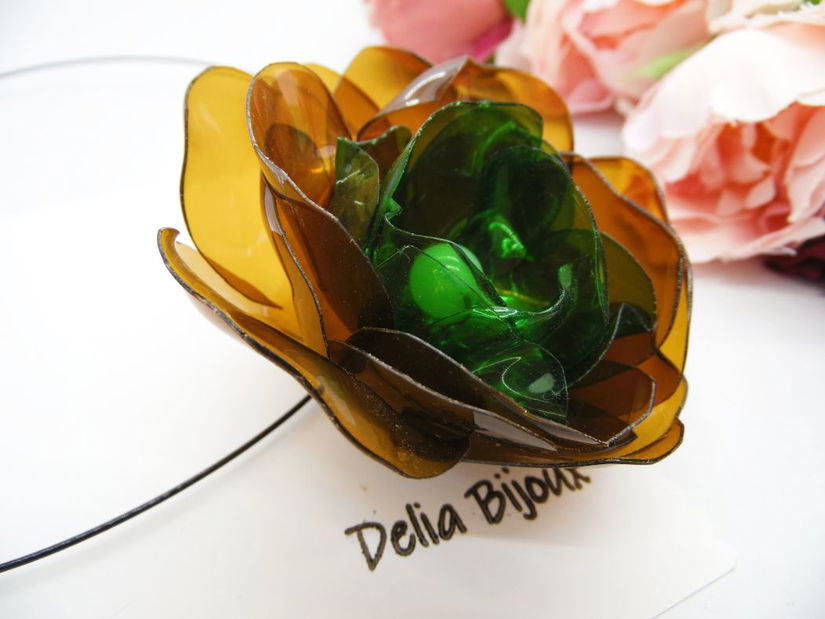 Colier ecofriendly statement din plastic reciclat (cod1257)