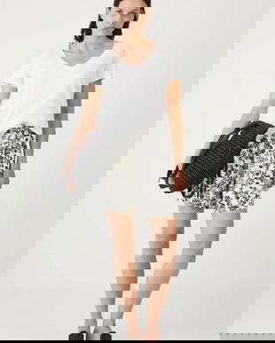 Medicine pantaloni scurți din amestec de in culoarea bej, modelator, medium waist