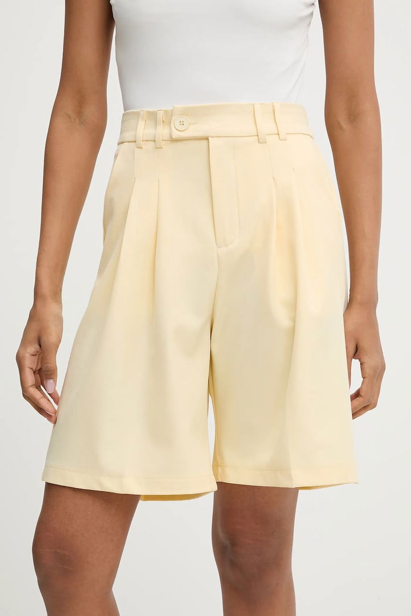 Answear Lab pantaloni scurti culoarea galben, neted, high waist