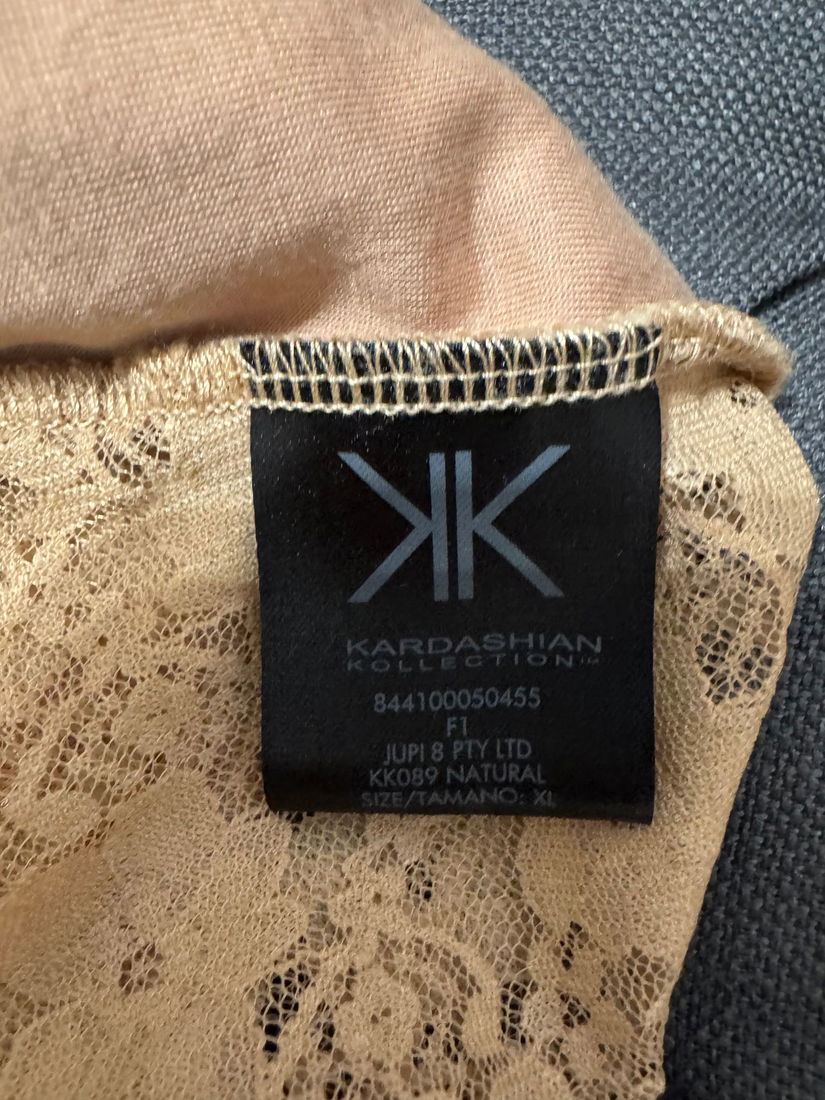 BLUZA ORIGINALA KIM KARDASHIAN KOLLECTION,DANTELA,MARIME XL