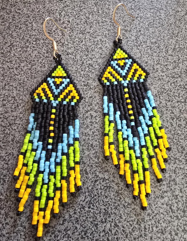 Cercei Neon Totem