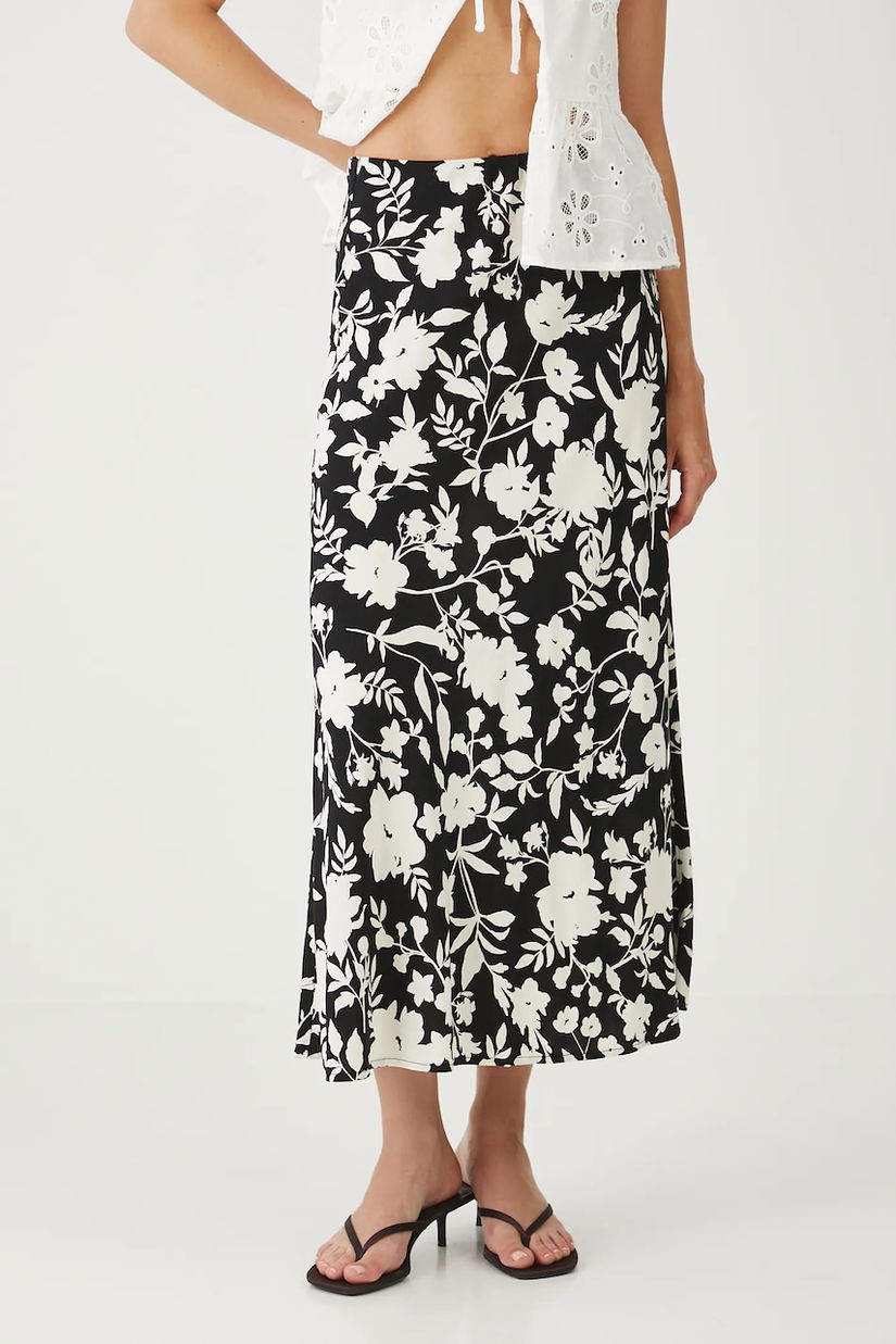 Medicine fusta culoarea negru, maxi, evazati