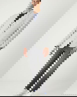 Medicine sacou culoarea gri