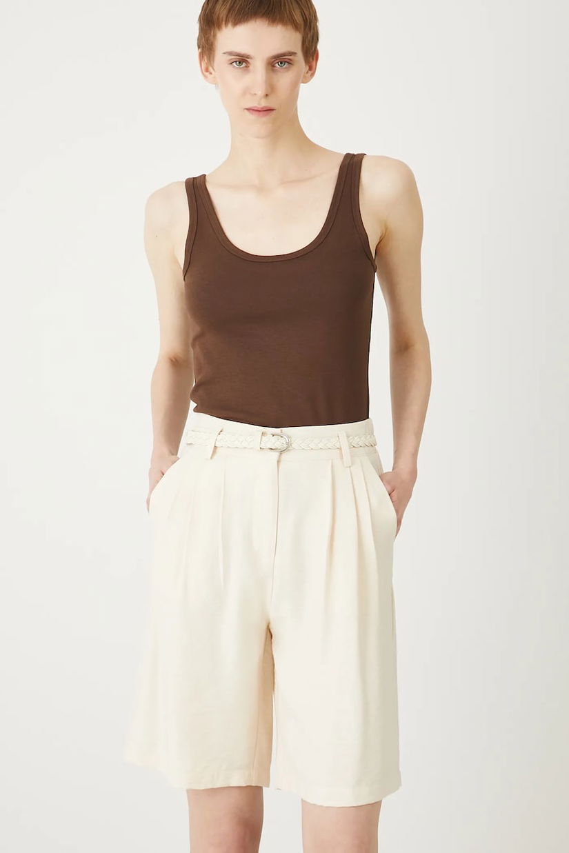 Medicine pantaloni scurți culoarea bej, uni, high waist
