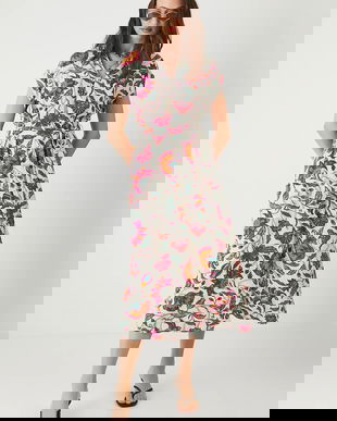 Medicine rochie culoarea bej, midi, evazați