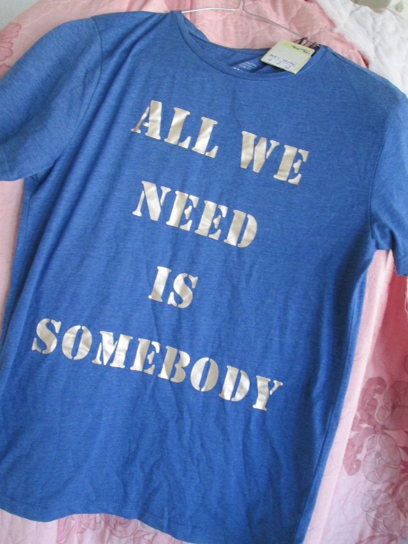 tricou nou Koton cu mesaj  S