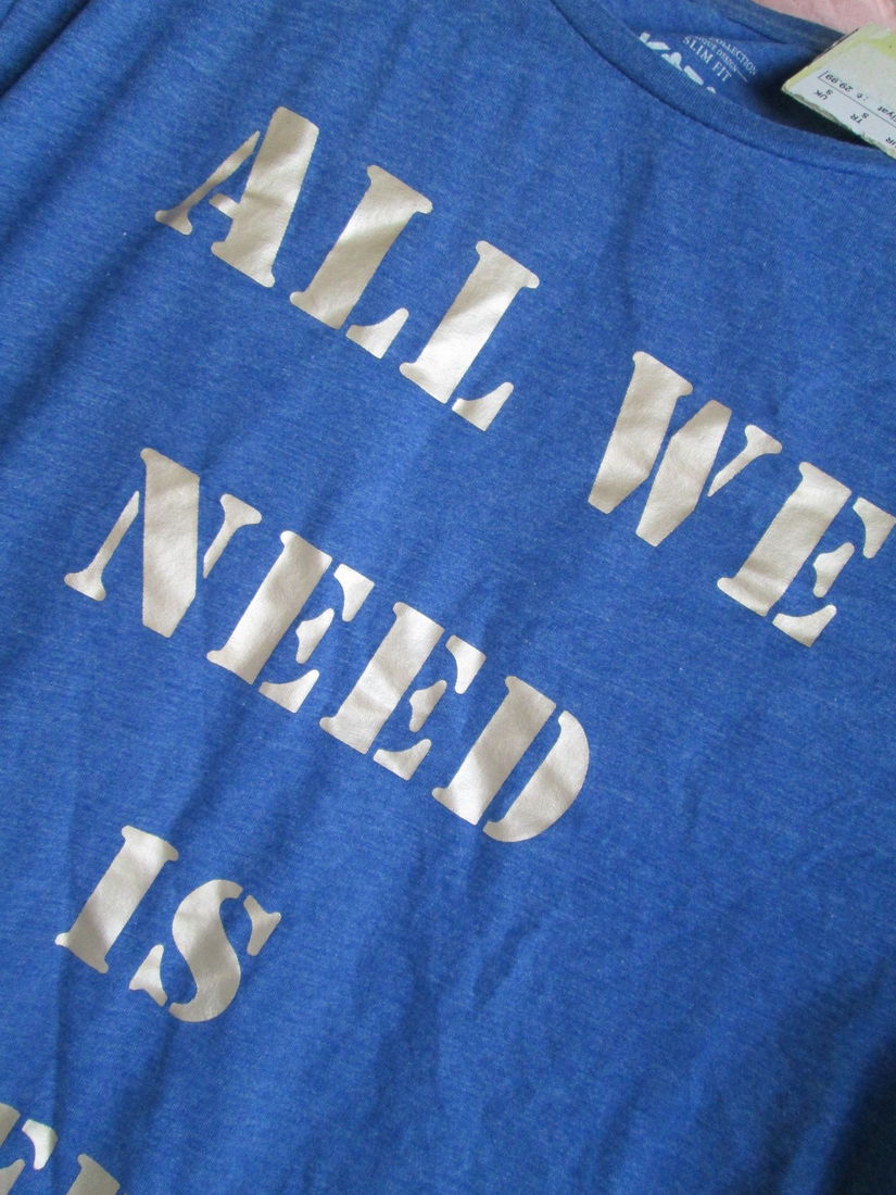 tricou nou Koton cu mesaj  S