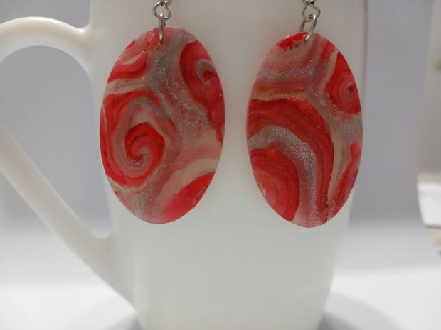 Red ones, cercei din lut polimeric