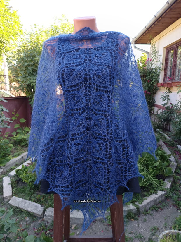 Sal tricotat bleumarin, mohair cu matase