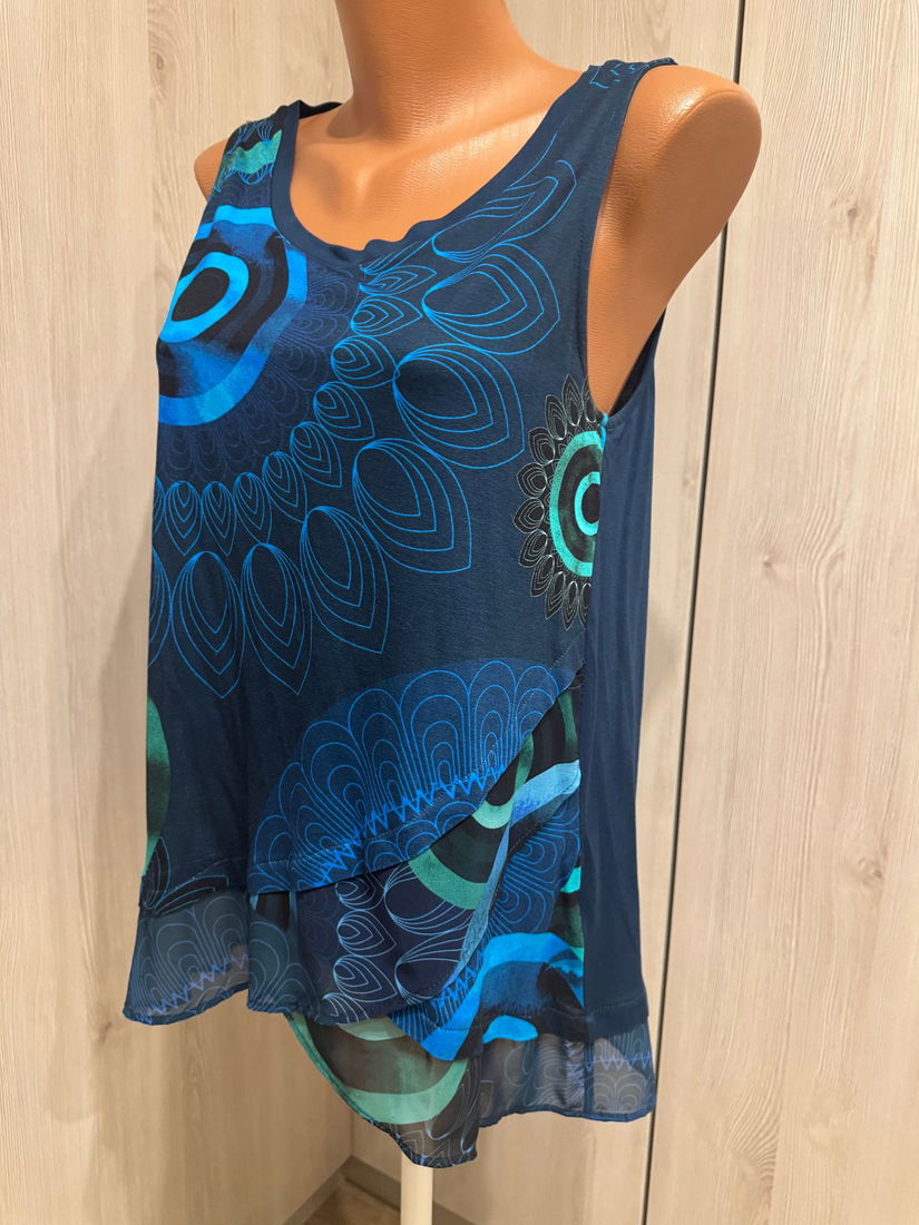 SPLENDIDA BLUZA DESIGUAL ORIGINALA,VASCOZA,MARIME M