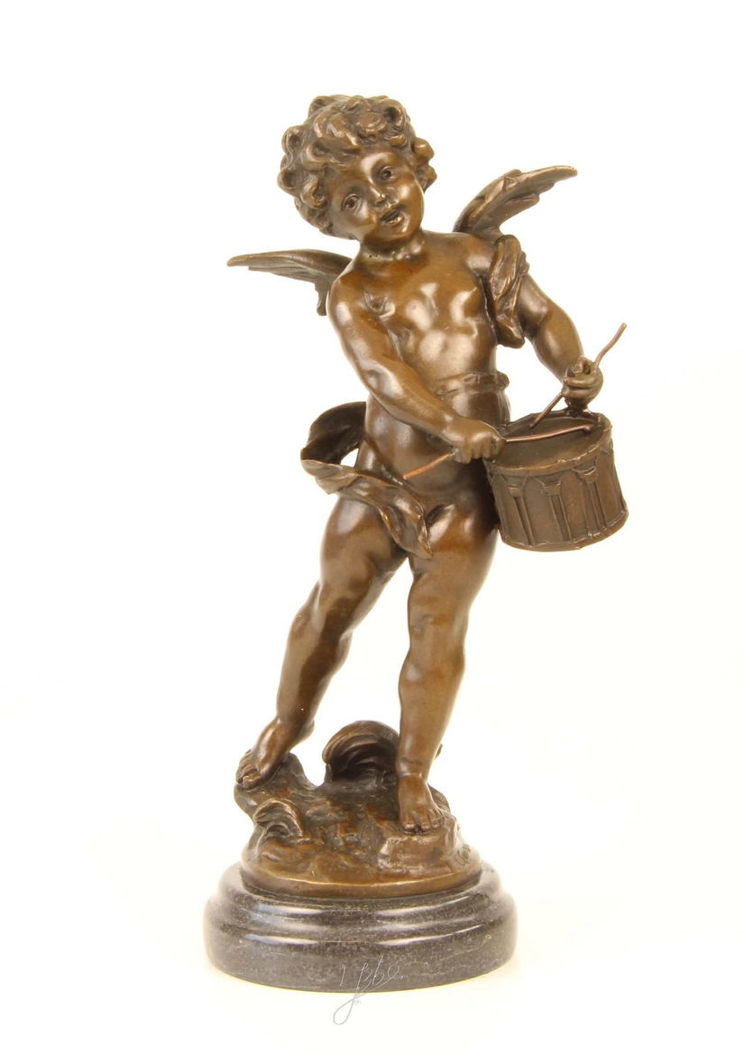 Ingeras cantand la tobe-statueta din bronz pe un soclu din marmura