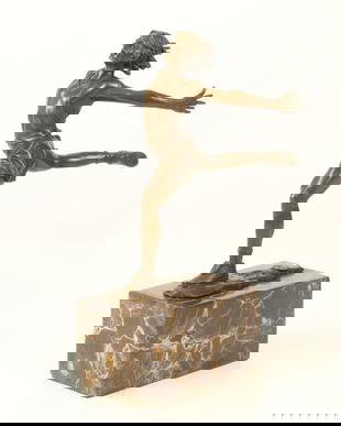 Finish-statueta din bronz cu un soclu din marmura