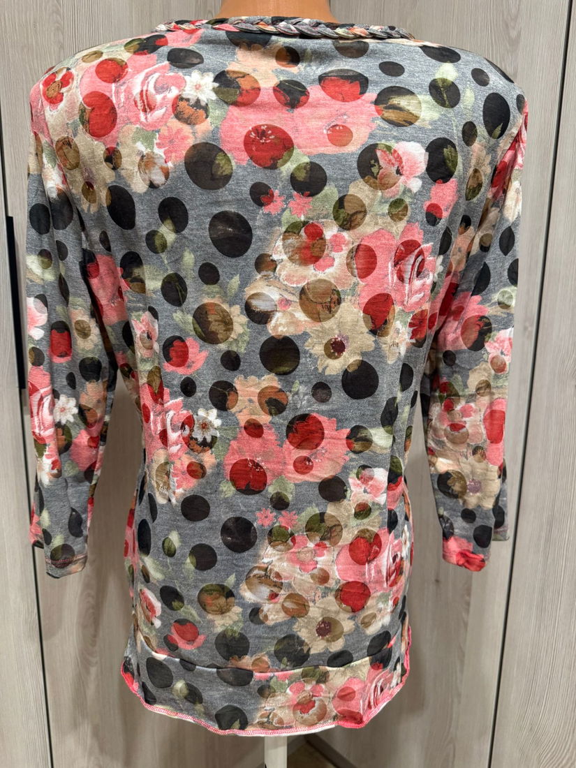 BLUZA  MODEL ELABORAT PER UNA MARKS&SPENCER MARIME 14